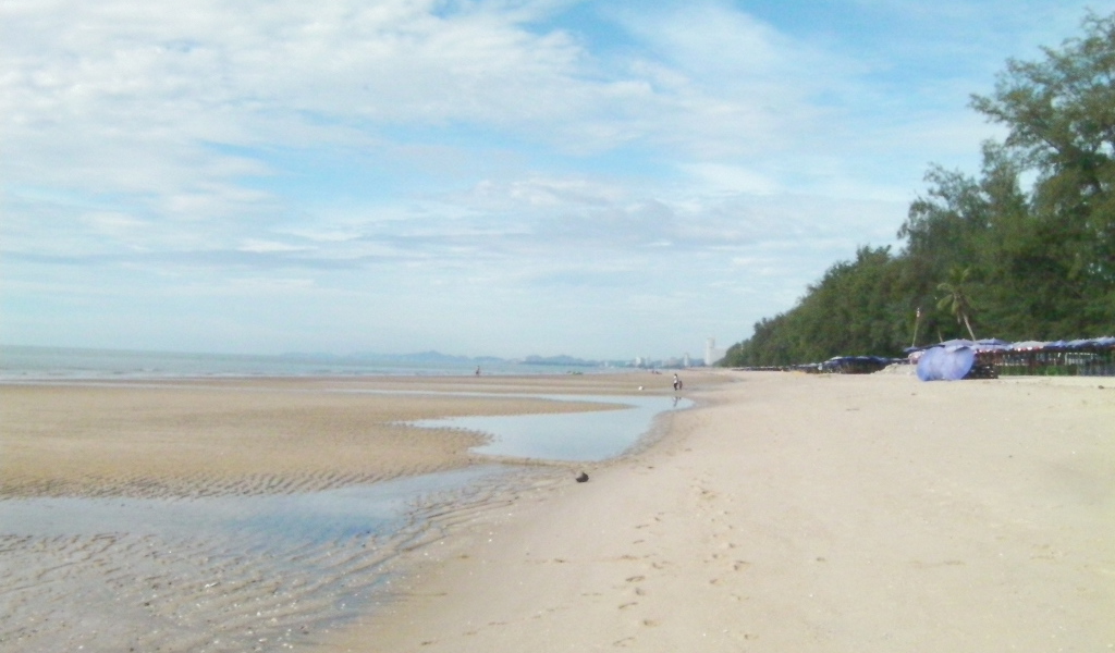 Летний отдых на курорте Ча Ам, Таиланд