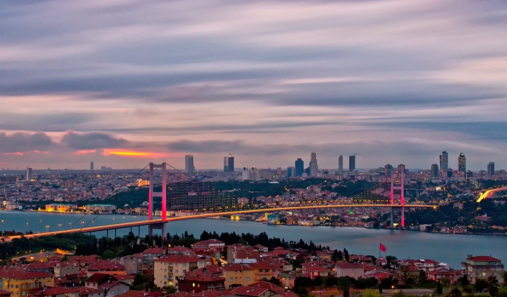 Подвесной мост в Стамбуле