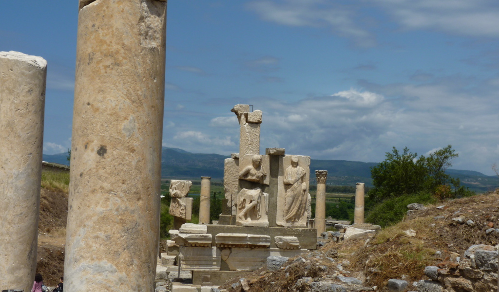 Храм Домициана в Эфесе, Турция