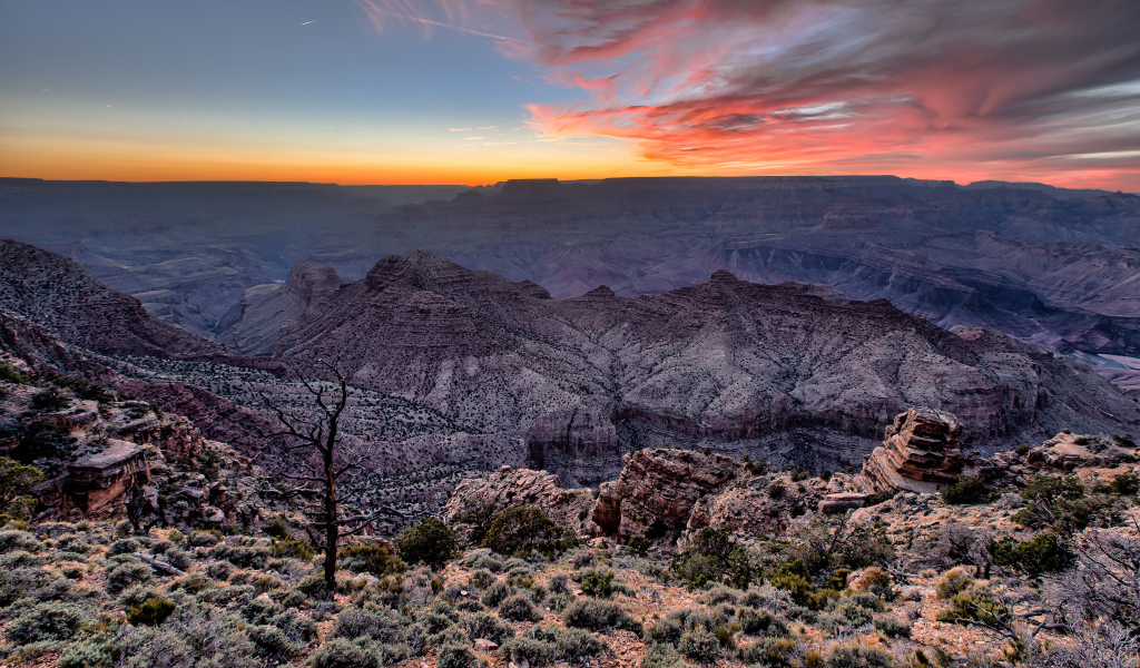 Сумерки в Гранд-Каньоне, США