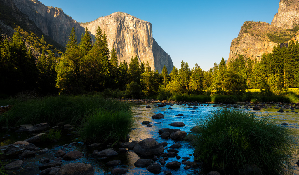 Горная вершина Эль-Капитан, США