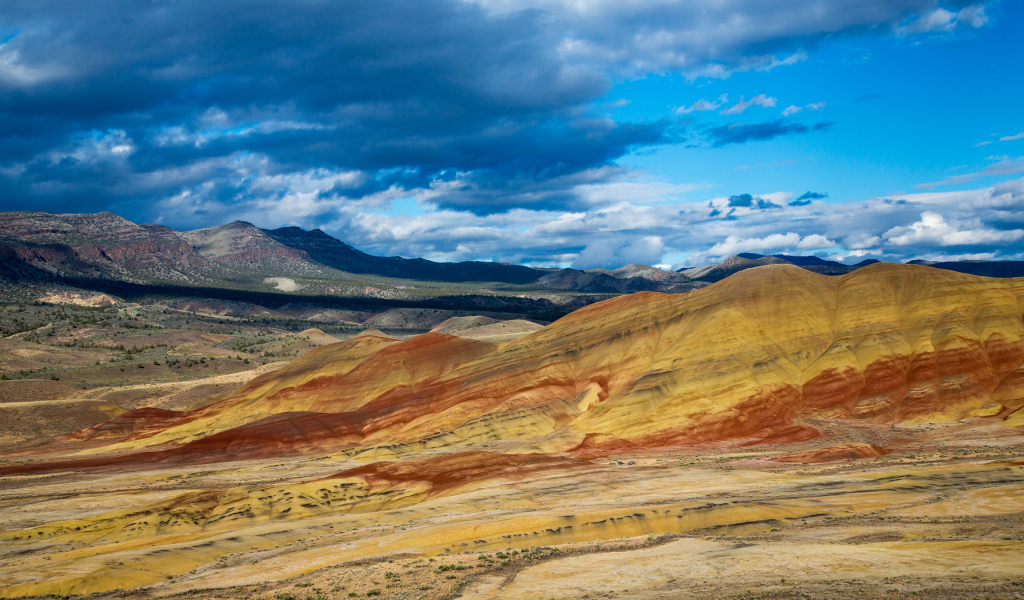 Пейнтед Хилс в Восточном Орегоне, США
