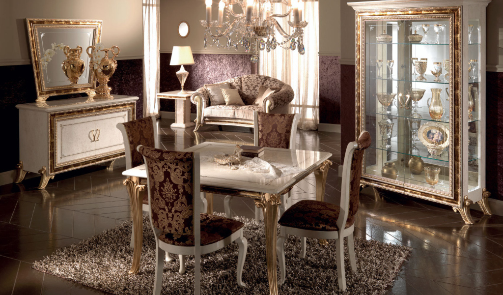 Антикварная мебель для столовой