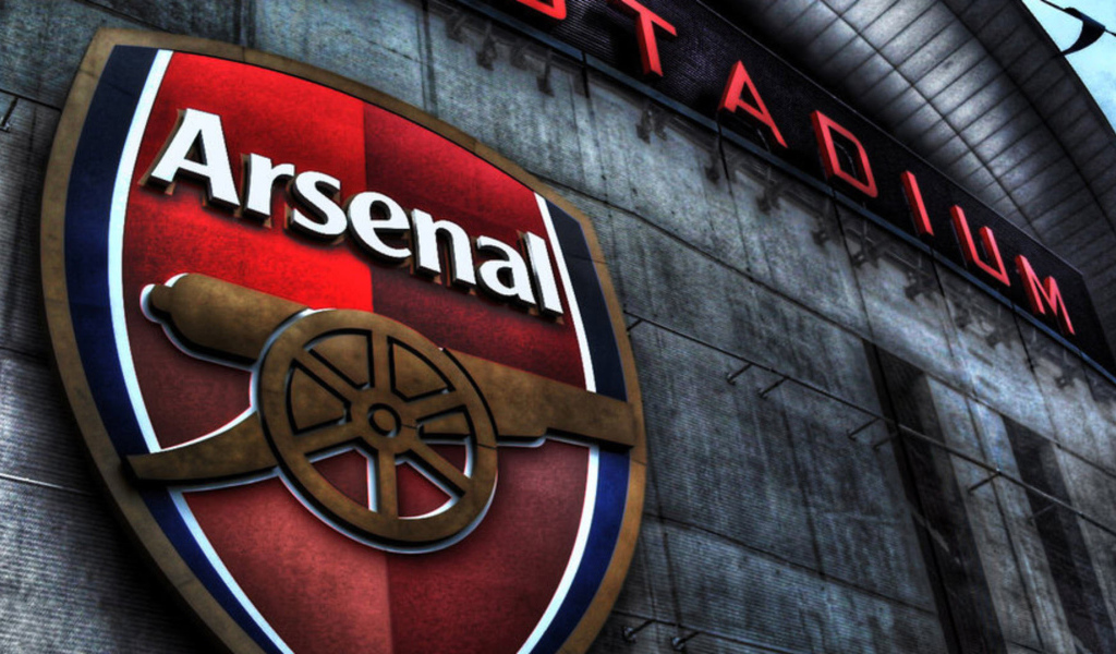 Арсенал логотип на стене