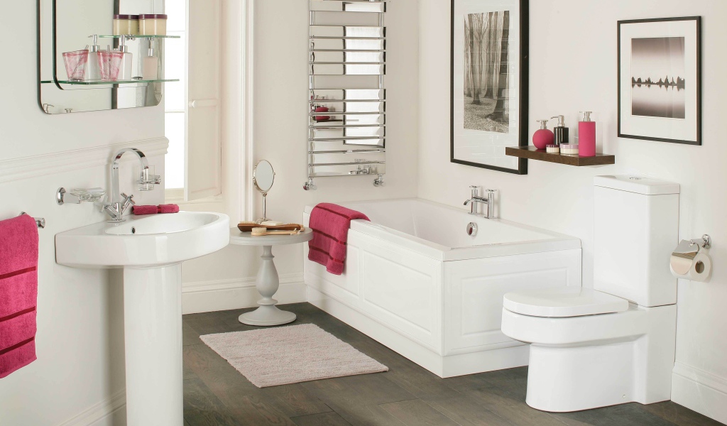 Ванная комната в белом стиле