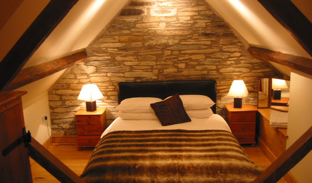 Спальня под крышей