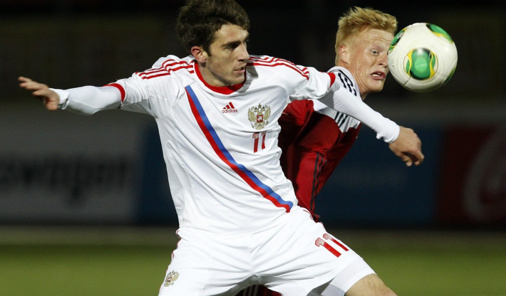 Нападающий ЦСКА Константин Базелюк в игре