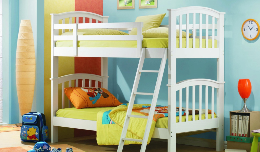 Children's room for two brothers