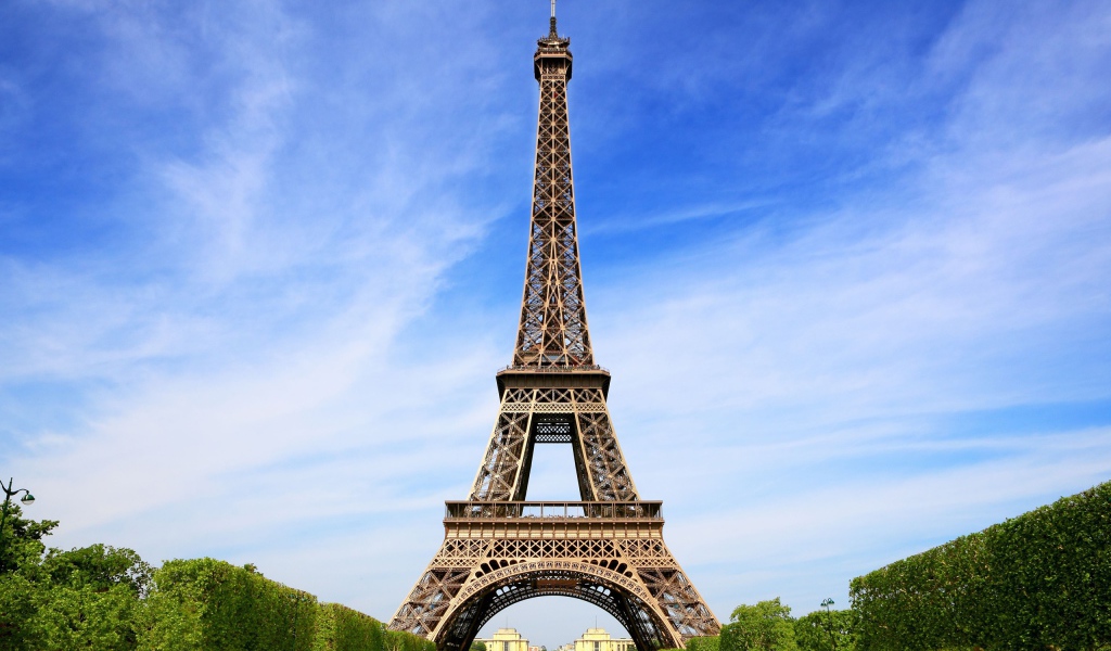 Eiffel Tower on a clear day
