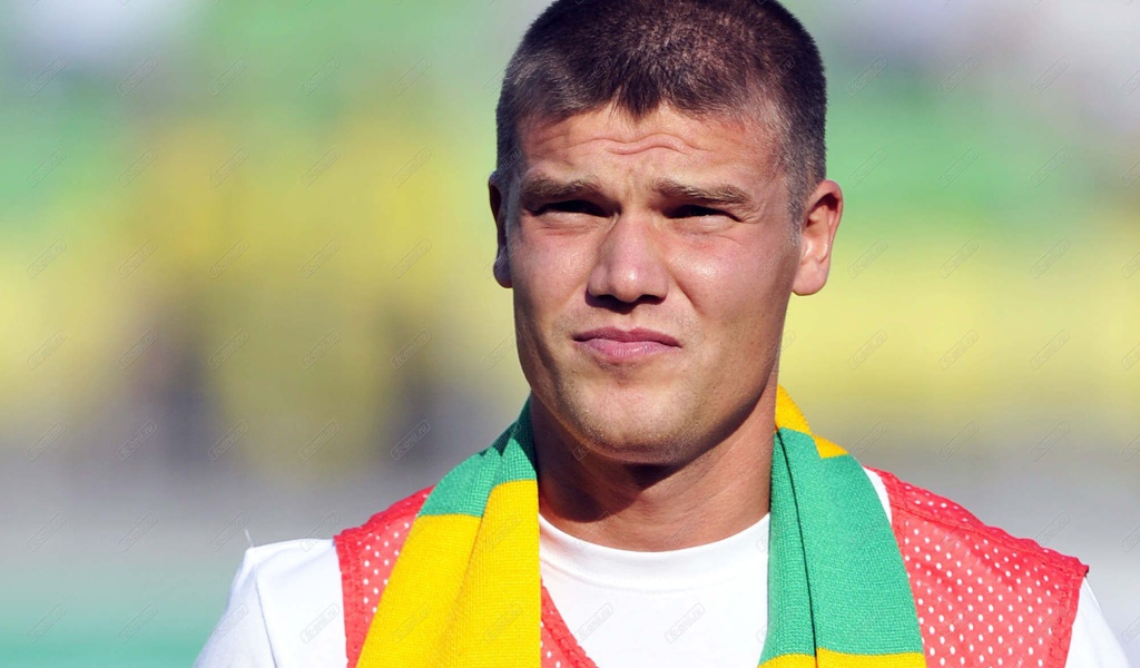 Заслуженный футболист России Игорь Денисов