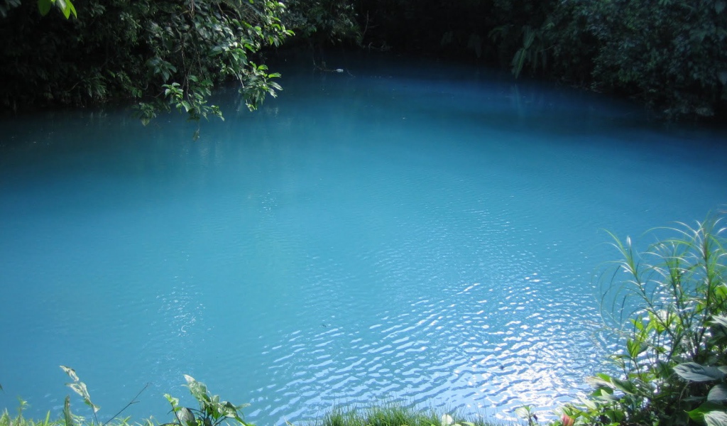 Горячие озеро в Коста-Рика