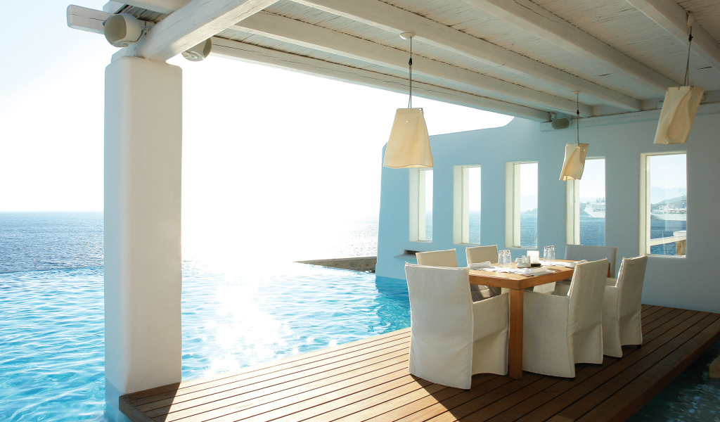 Дом около моря