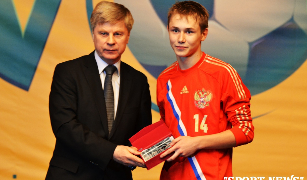 Юный футболист сборной России Дмитрий Ефремов