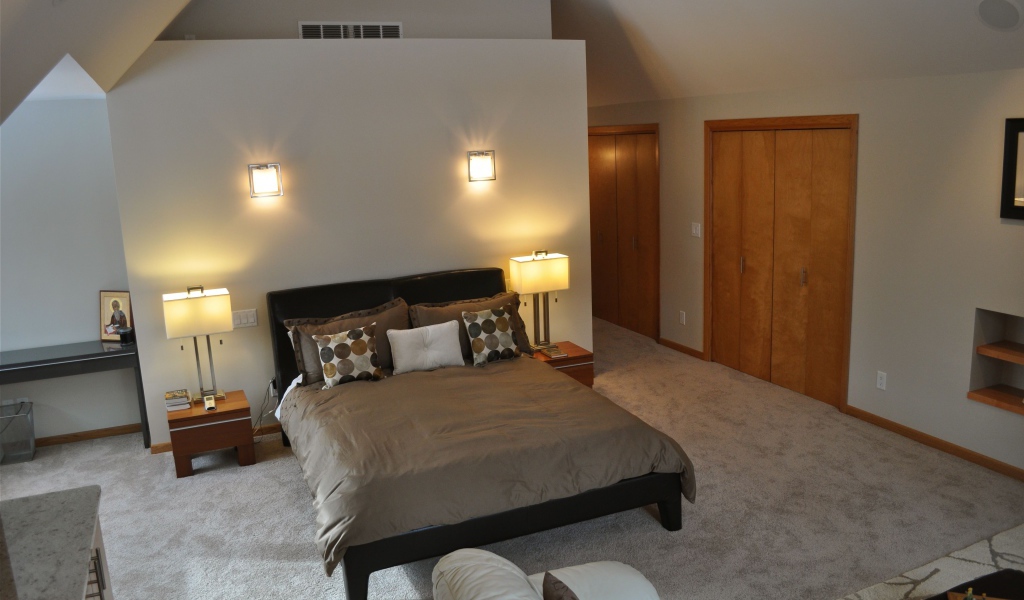 Светильники в спальне