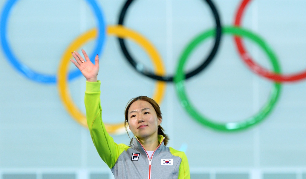 Санг-Хва Ли корейская конькобежка золотая медаль на олимпиаде в Сочи