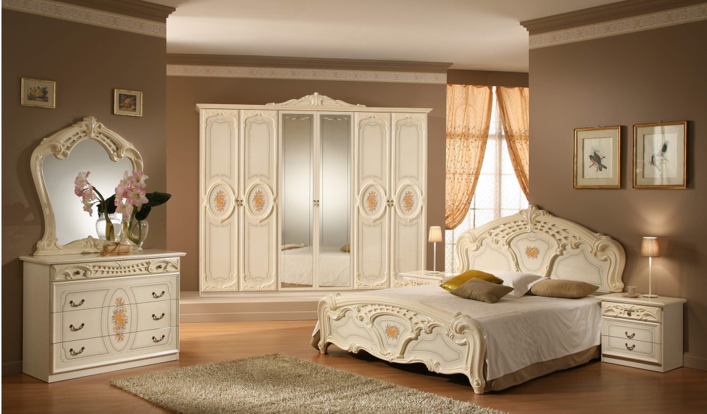 Современная светлая спальня