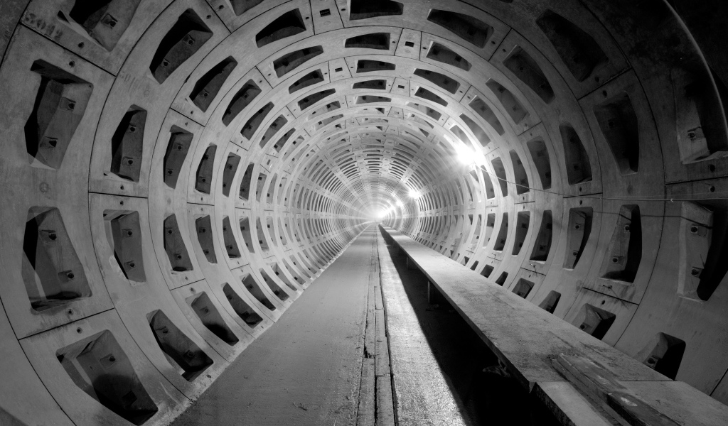 Фотография подземной галереи