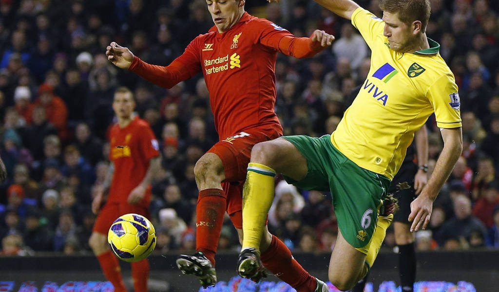 Популярный Футбольный клуб Англии Норвич