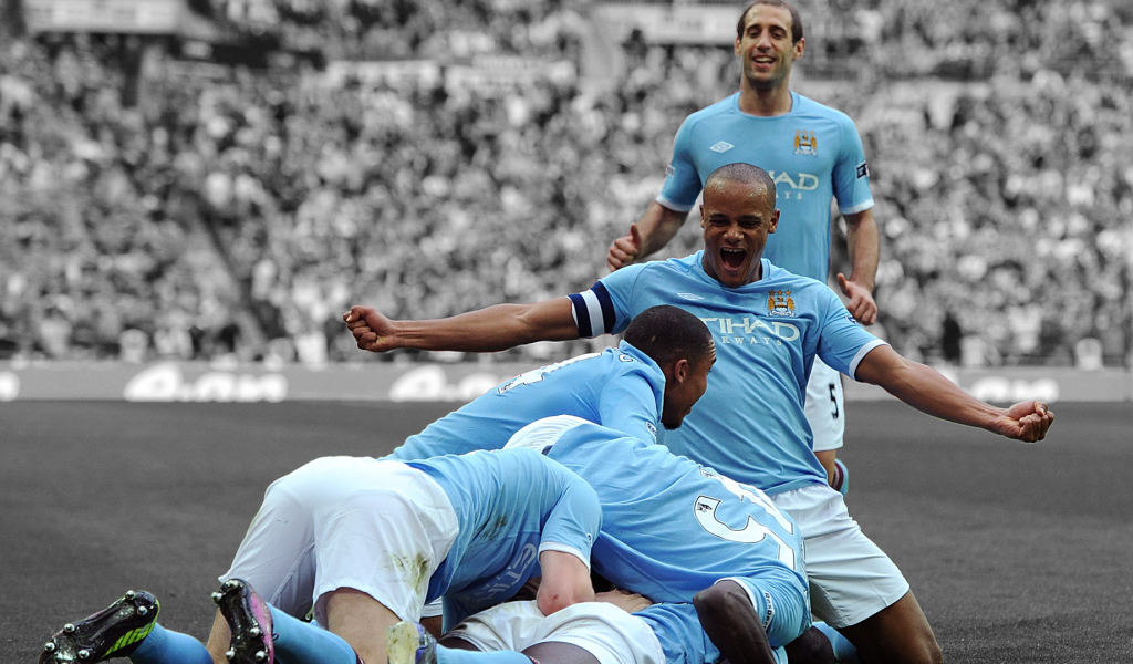 Популярный Футбольный клуб Англии Манчестер Сити