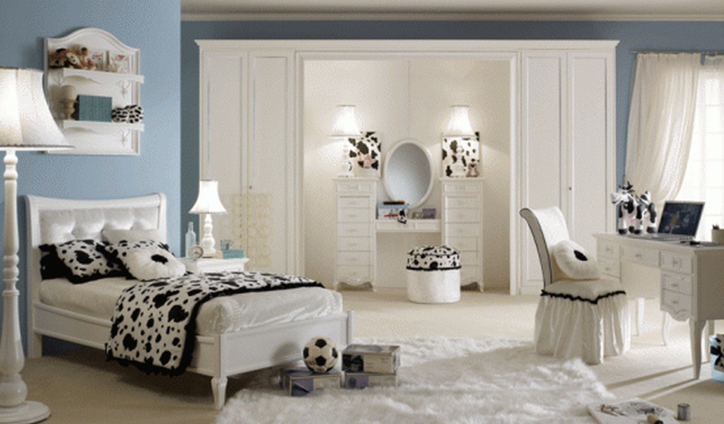 Комната для девочки подростка