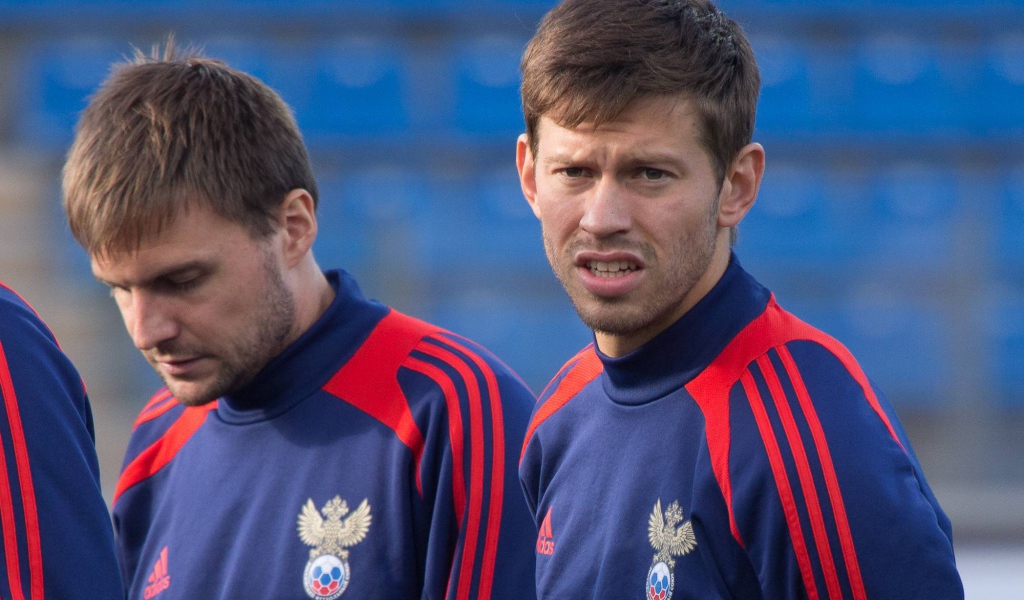 Нападающий сборной России Федор Смолов на тренировке