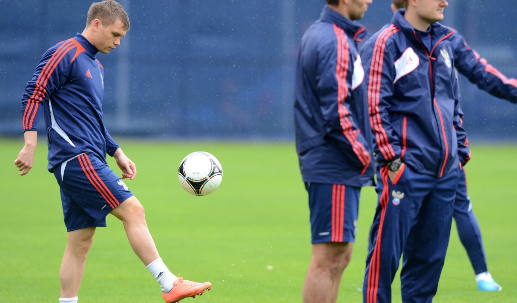 Игрок сборной России Марат Измайлов