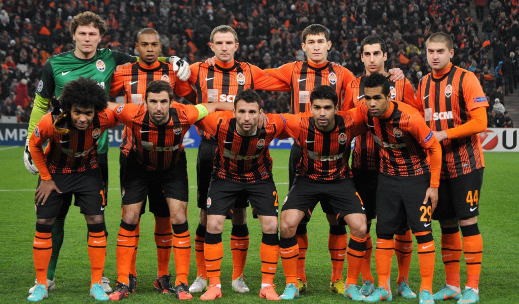 Шахтер Донецк 2013