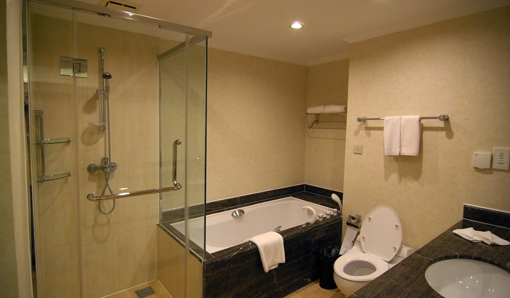 Душ и ванная