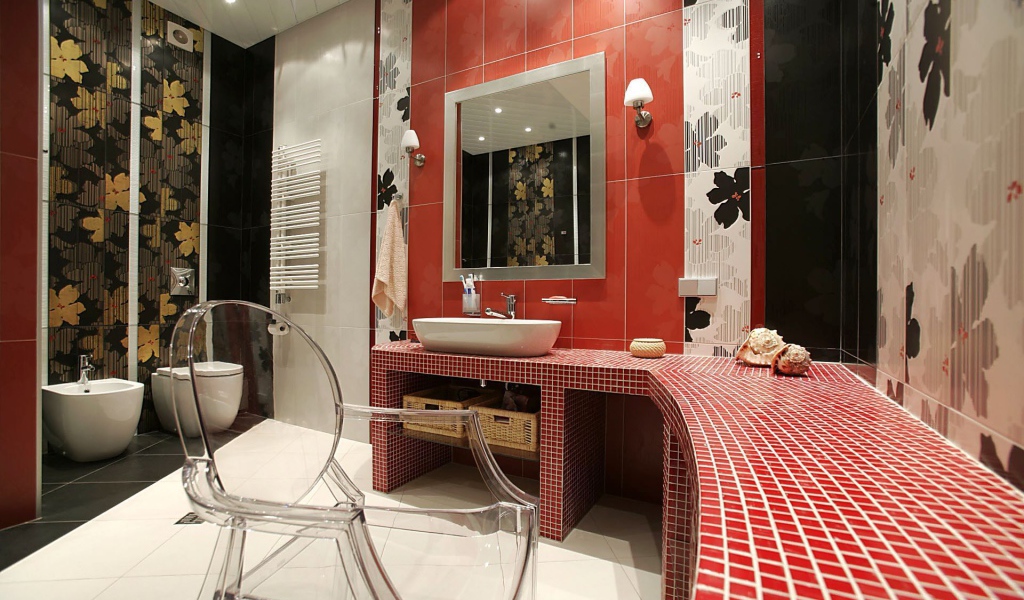 Мелкие красные плитки для ванной