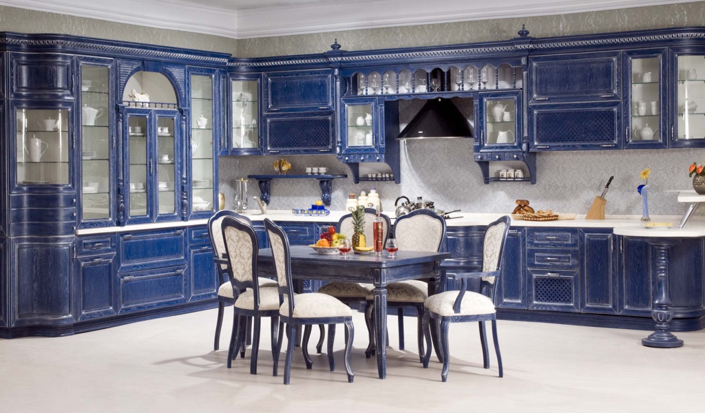 Просторная синяя кухня