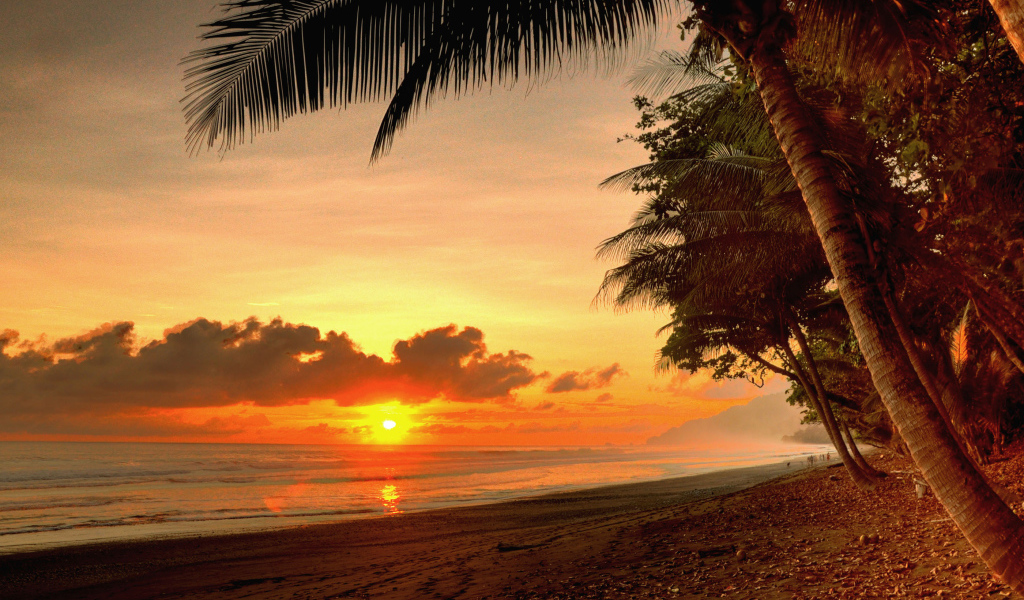 Начало солнца Коста-Рика