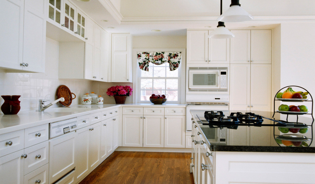 Белый цвет кухни