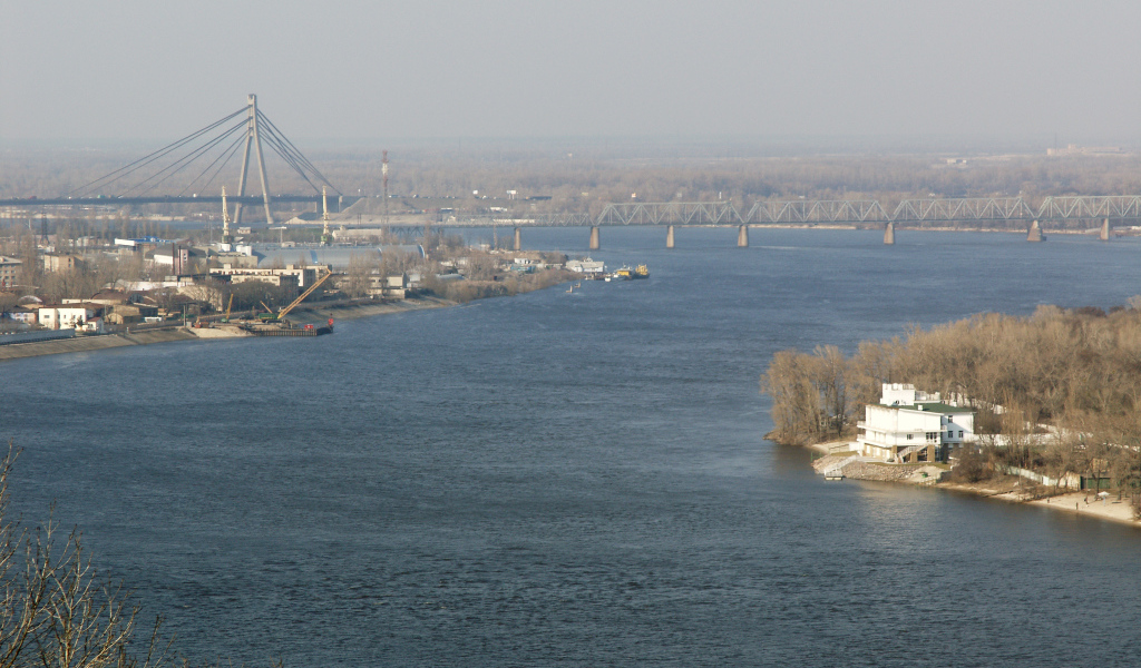 Вид на Днепр в Киеве