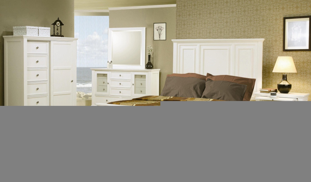 Белая мебель в спальне