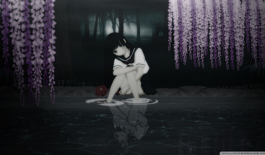 Девушка аниме грустит у воды