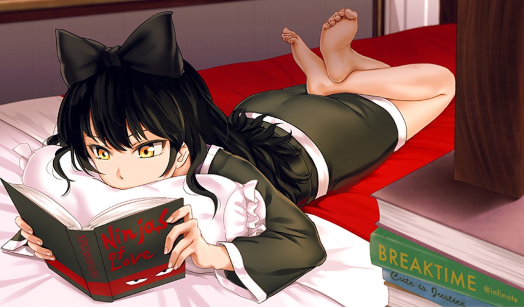 Девушка читает книгу в аниме RWBY