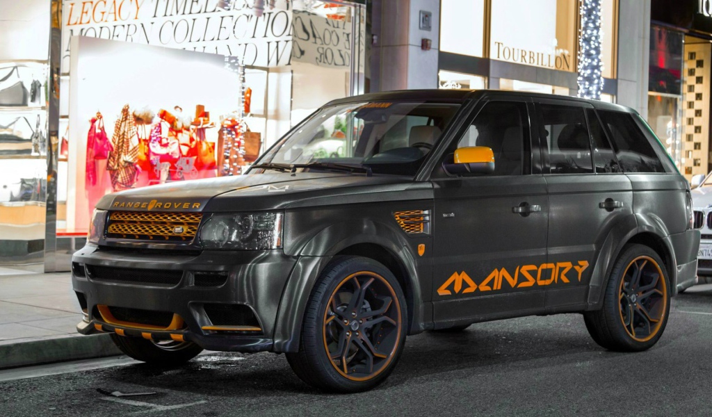 Черный Range Rover Sport by Mansory