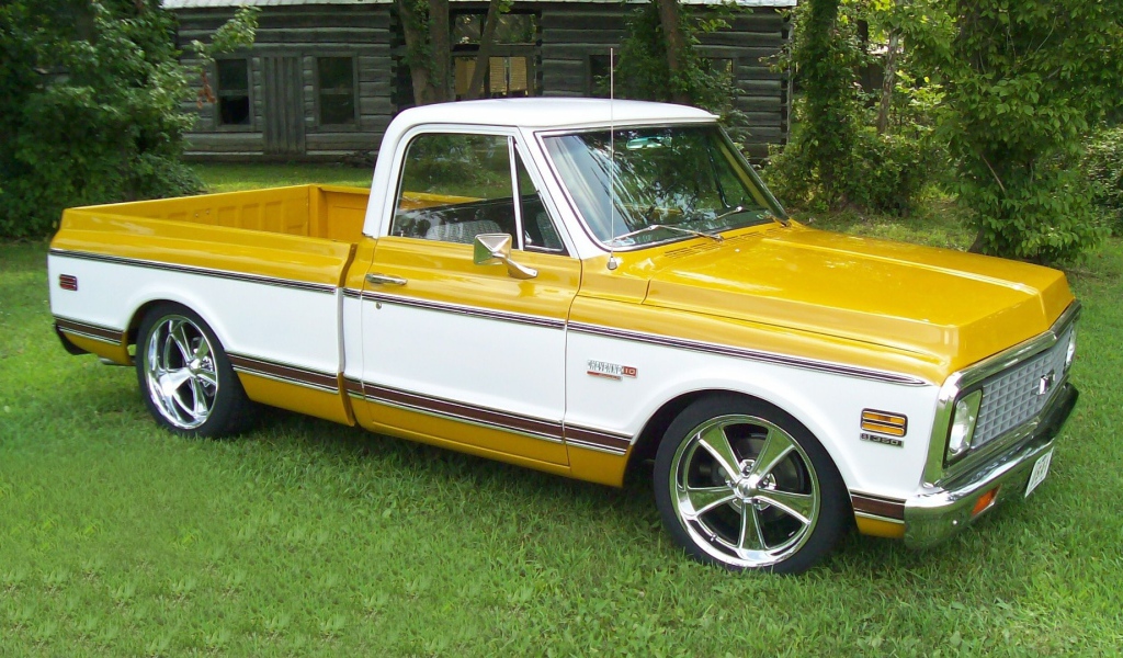 Классический американский пикап