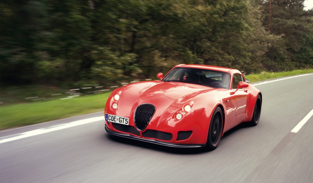 Быстрый автомобиль Wiesmann