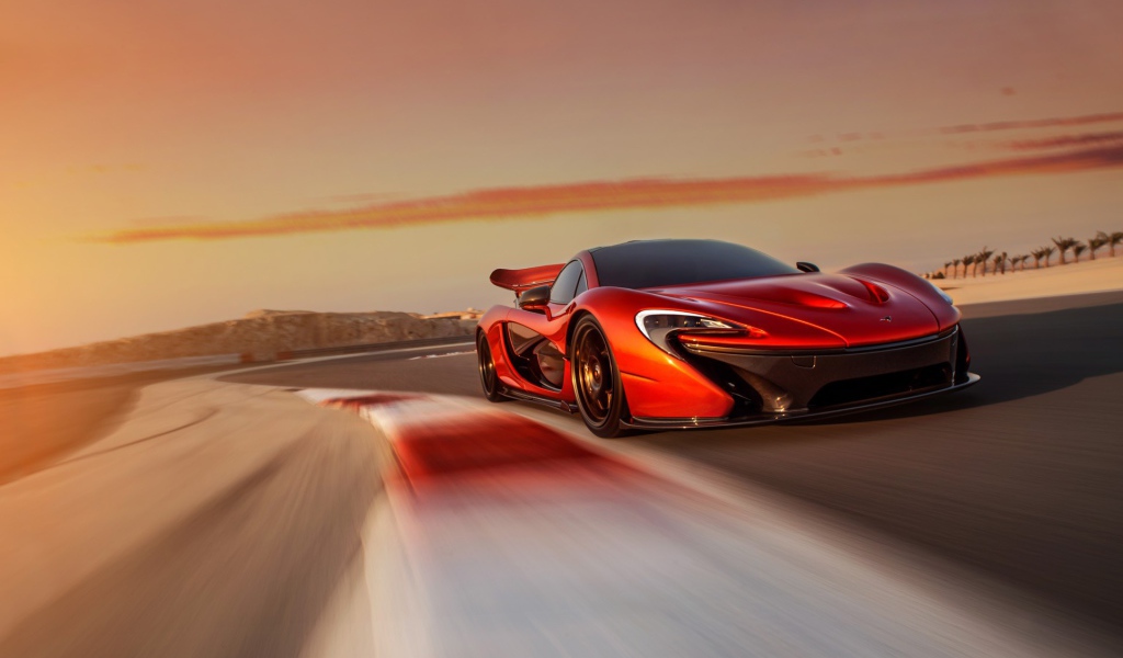 Быстрый спортивный McLaren