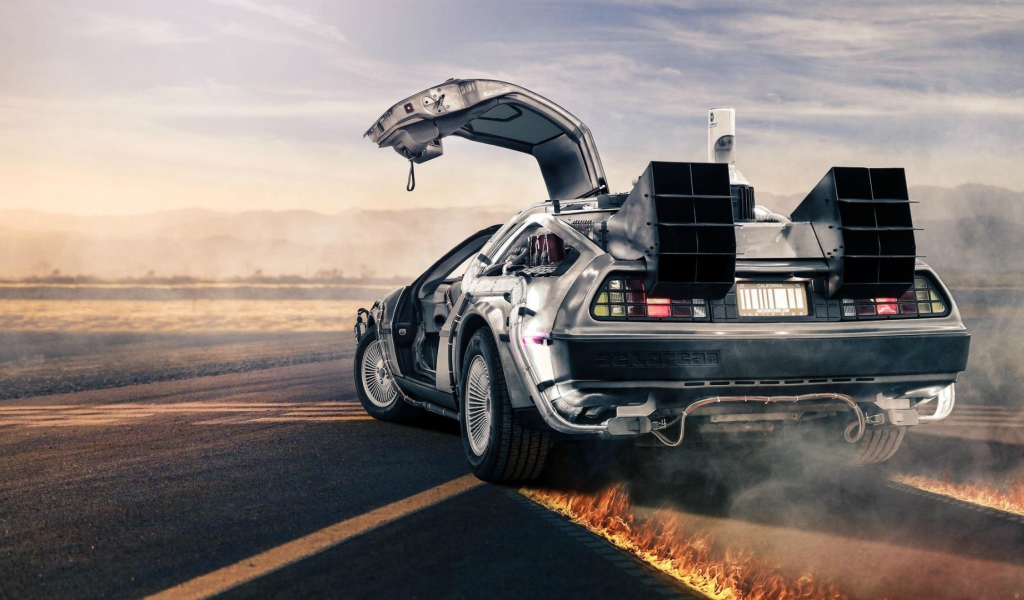 Мощный автомобиль DeLorean DMC-12