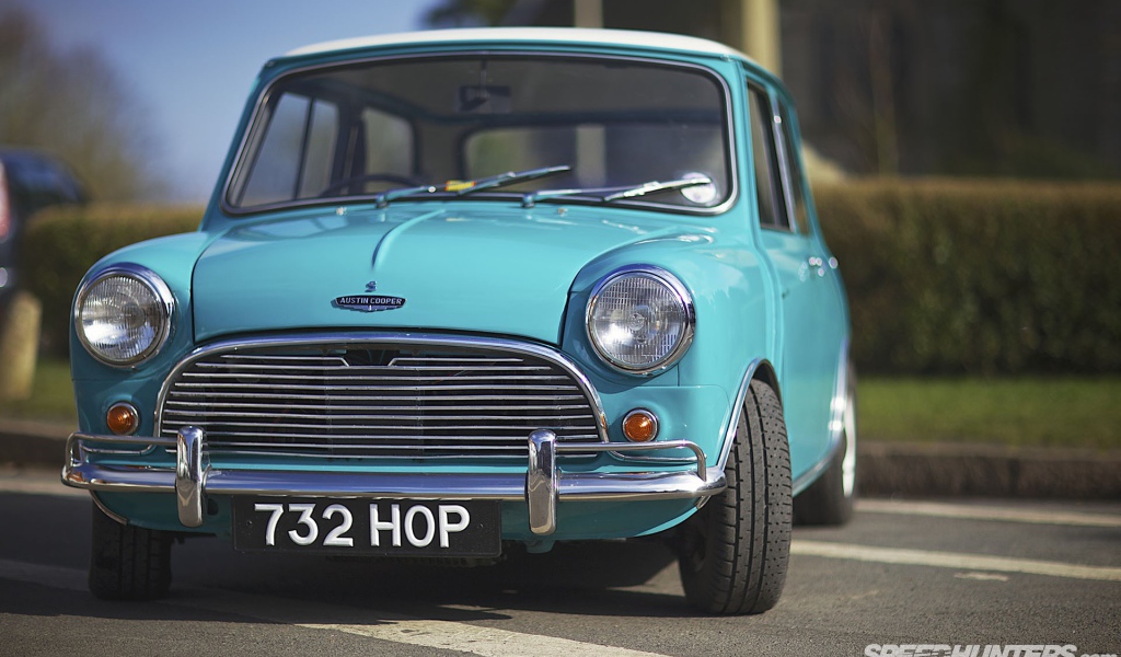 Ретро авто Остин Купер