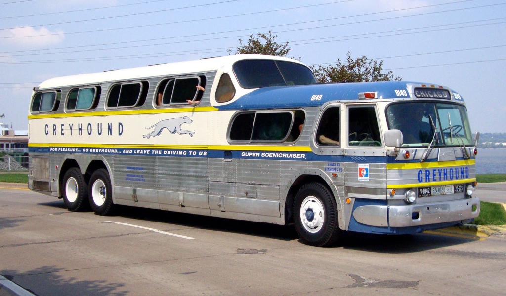 Рейсовый автобус в США