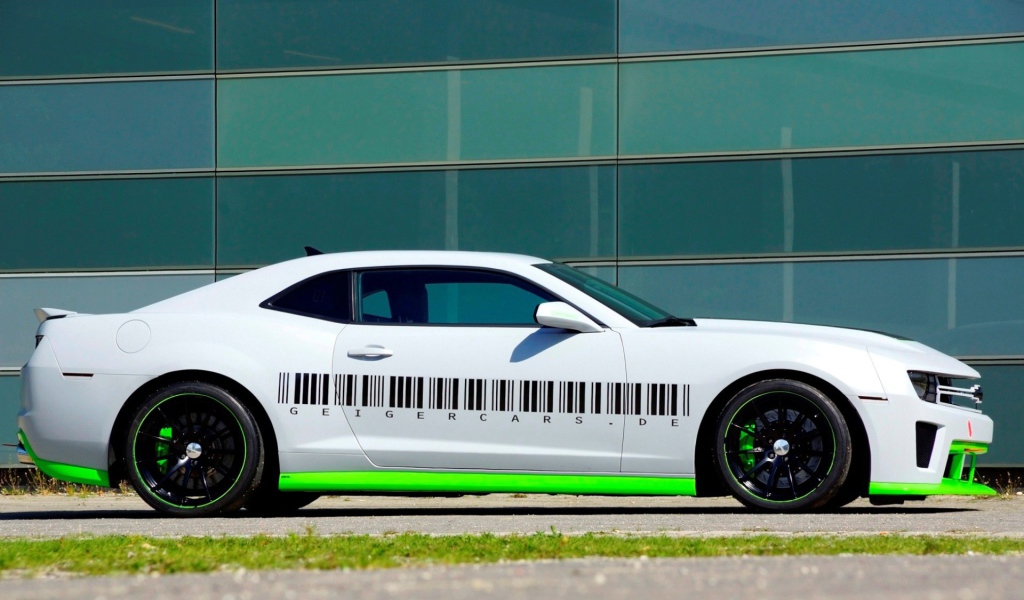 Штрих код на машине Chevrolet Camaro LS9