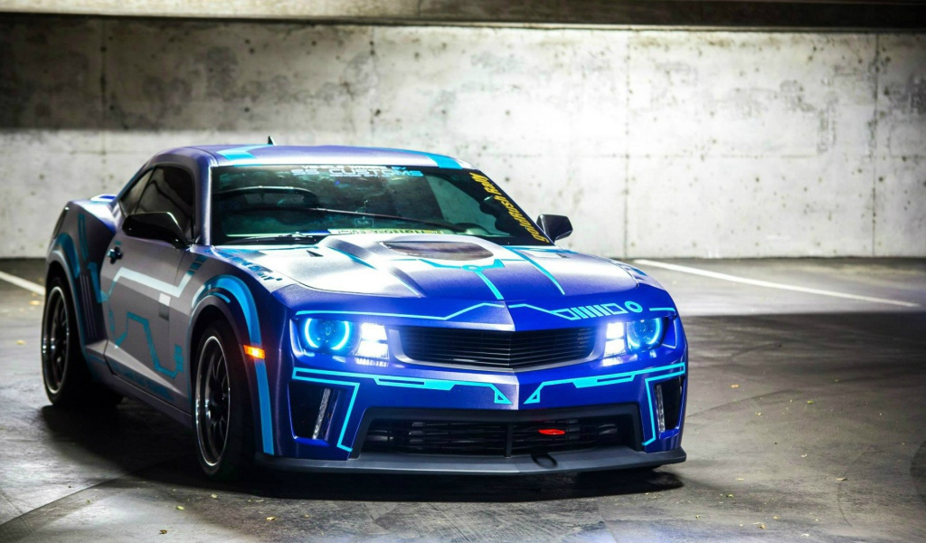 Неоновый Chevrolet Camaro Tron Theme