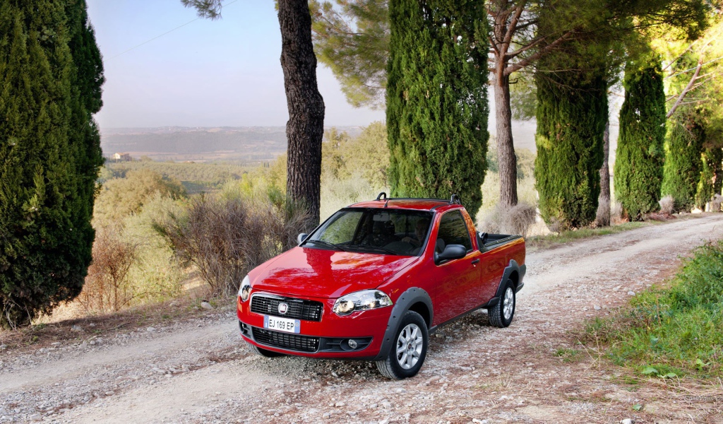 Пикап Fiat Strada