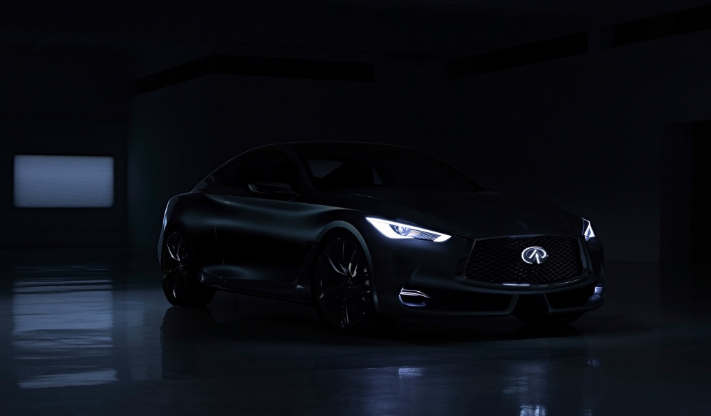 Черный Infiniti Q60 Coupe модель 2015 года