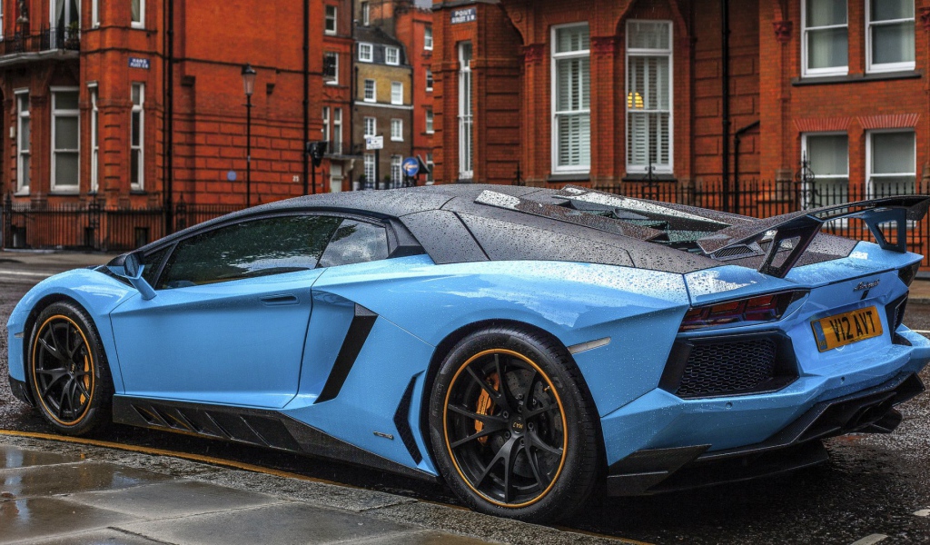 Великолепный Lamborghini Aventador LP 700-4