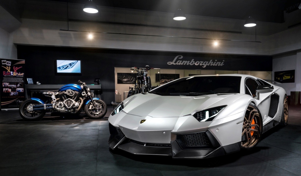 Белый Lamborghini Aventador Новитек Торадо