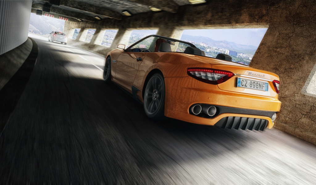 Оранжевый Maserati в 3Д модели